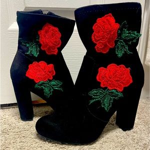 Black with red roses Bamboo ankle boots Size 7